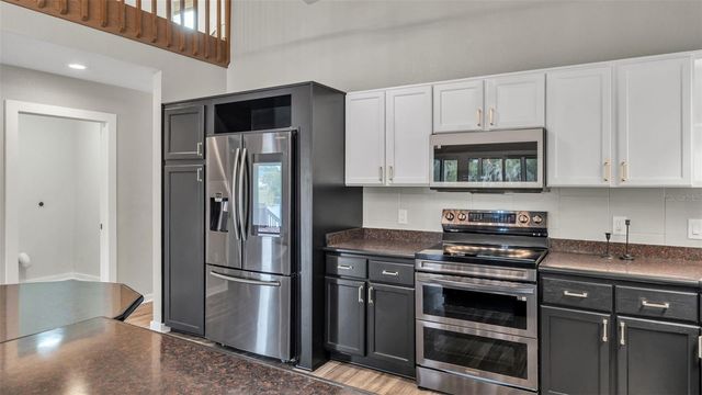 614 MOUNTAIN LAKE PLACE, Lakeland, FL 33813