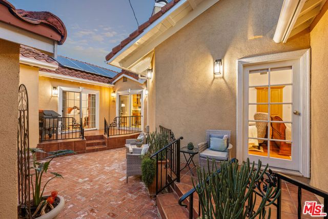 6441 W 84th Place, Los Angeles, CA 90045