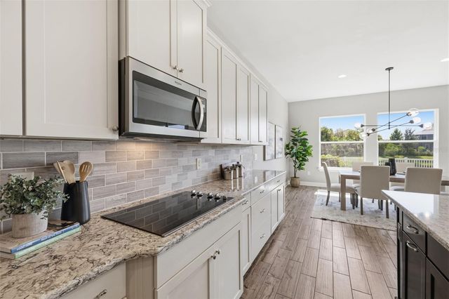 7292 BAY LAUREL COURT, Wesley Chapel, FL 33545