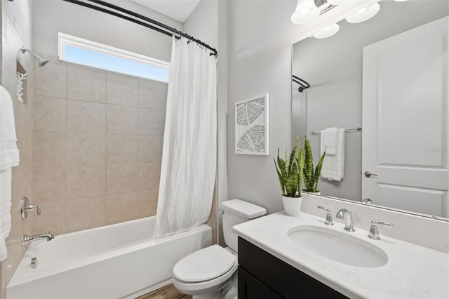 7292 BAY LAUREL COURT, Wesley Chapel, FL 33545