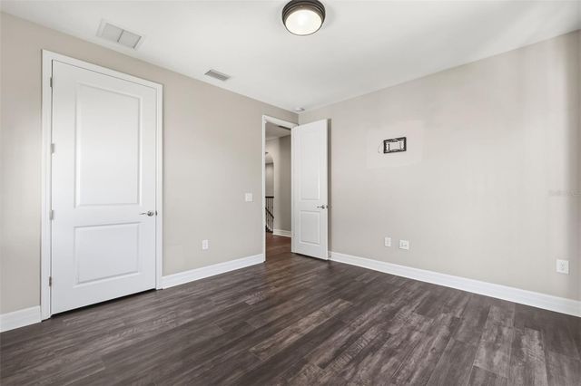 7292 BAY LAUREL COURT, Wesley Chapel, FL 33545