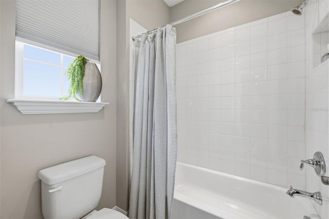 7292 BAY LAUREL COURT, Wesley Chapel, FL 33545
