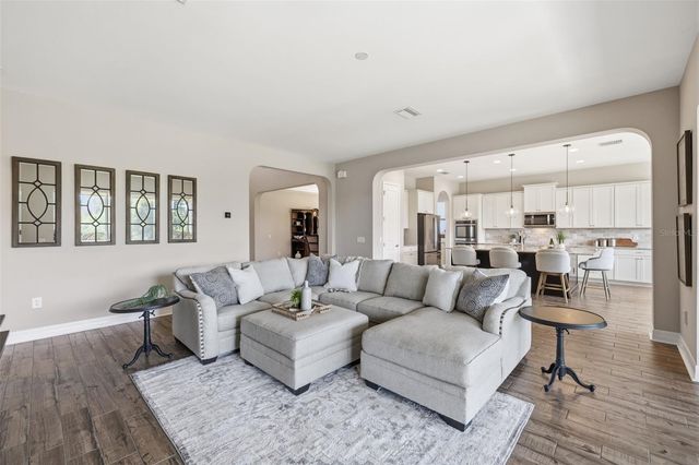 7292 BAY LAUREL COURT, Wesley Chapel, FL 33545
