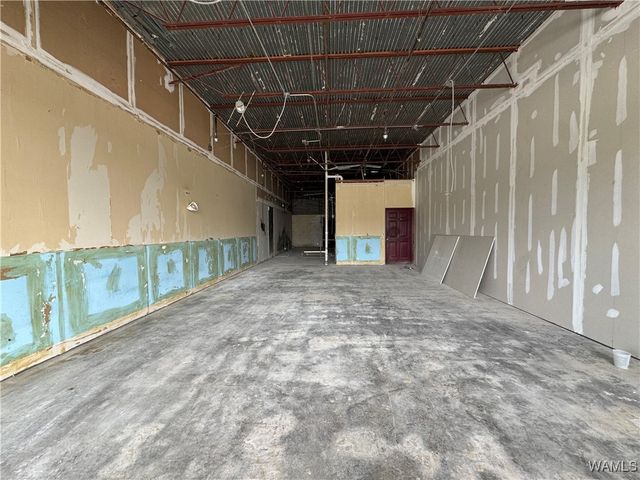 1825 Mcfarland, Tuscaloosa, AL 35476