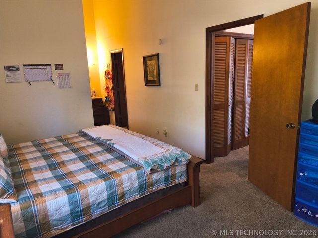 2855 E 90th Street 28, Tulsa, OK 74137