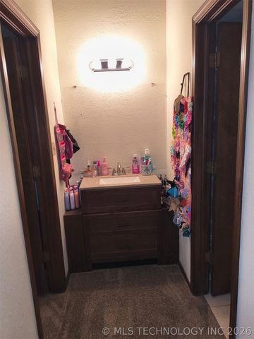 2855 E 90th Street 28, Tulsa, OK 74137