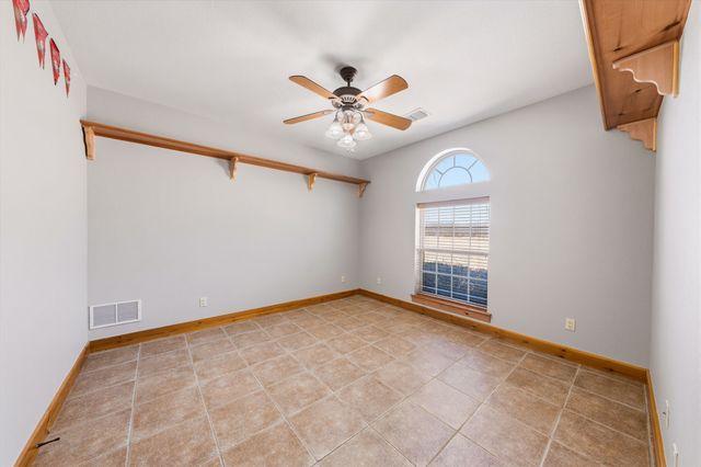 150 Eubanks Road, Maypearl, TX 76064