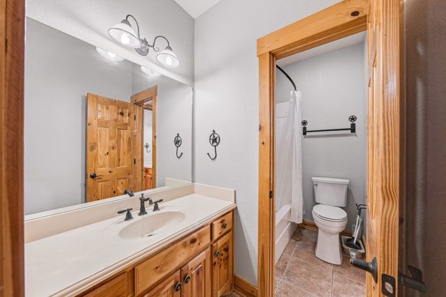 150 Eubanks Road, Maypearl, TX 76064