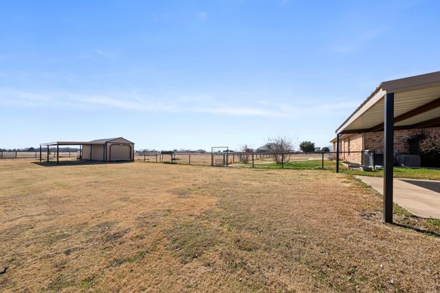 150 Eubanks Road, Maypearl, TX 76064