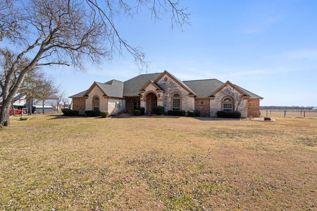 150 Eubanks Road, Maypearl, TX 76064