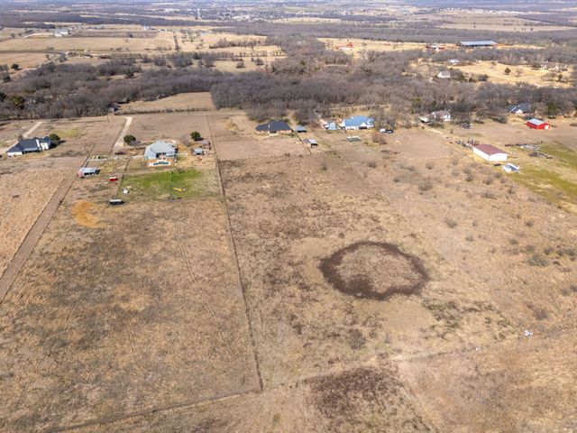 150 Eubanks Road, Maypearl, TX 76064