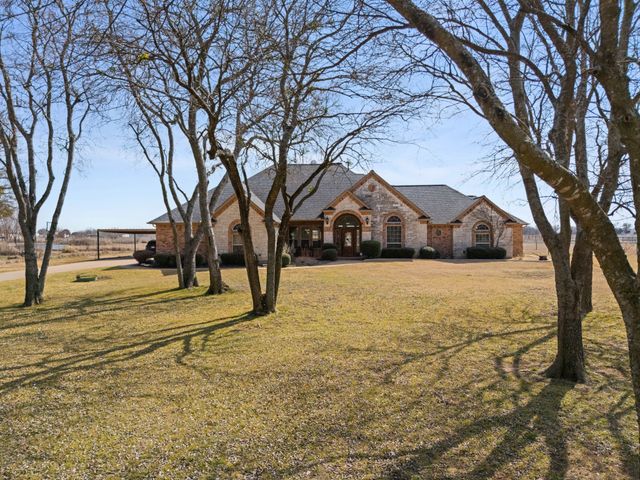 150 Eubanks Road, Maypearl, TX 76064