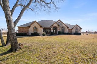 150 Eubanks Road, Maypearl, TX 76064