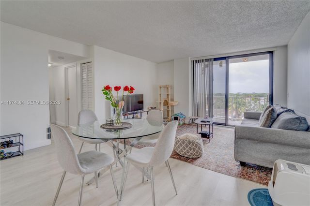 2350 NE 135th St 510, North Miami, FL 33181