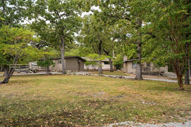 220 Bittersweet Circle, Kimberling City, MO 65686