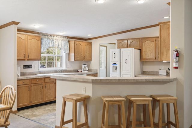 220 Bittersweet Circle, Kimberling City, MO 65686