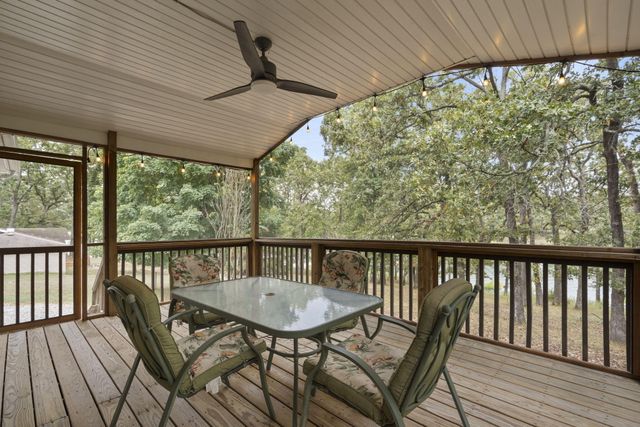 220 Bittersweet Circle, Kimberling City, MO 65686