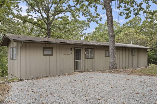 220 Bittersweet Circle, Kimberling City, MO 65686