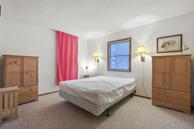 220 Bittersweet Circle, Kimberling City, MO 65686