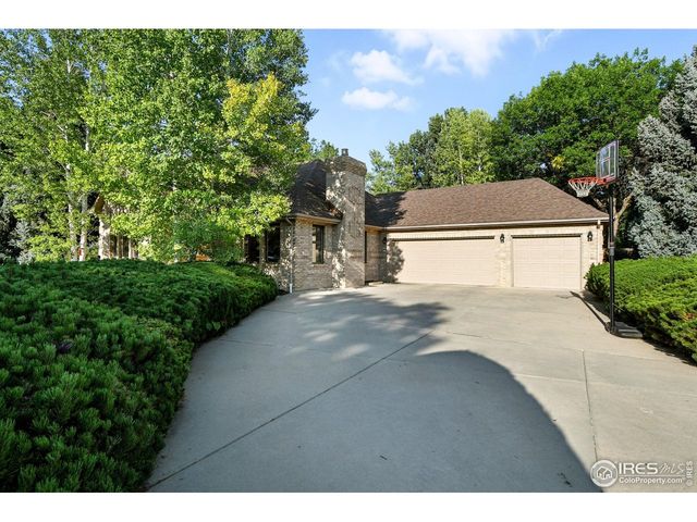 2020 Diamond Dr, Longmont, CO 80504