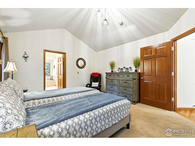 2020 Diamond Dr, Longmont, CO 80504