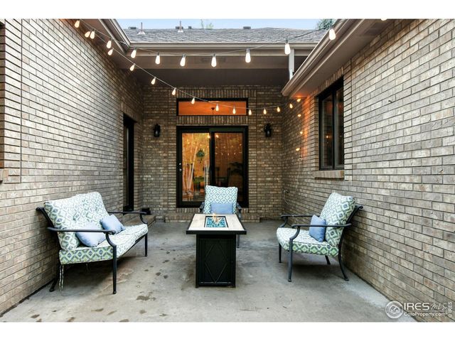 2020 Diamond Dr, Longmont, CO 80504