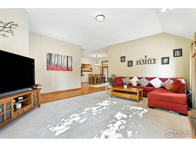 2020 Diamond Dr, Longmont, CO 80504