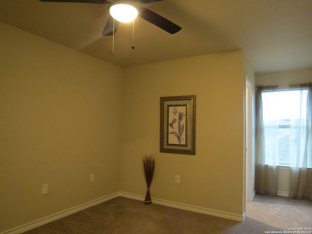 740 Crestview, Floresville, TX 78114