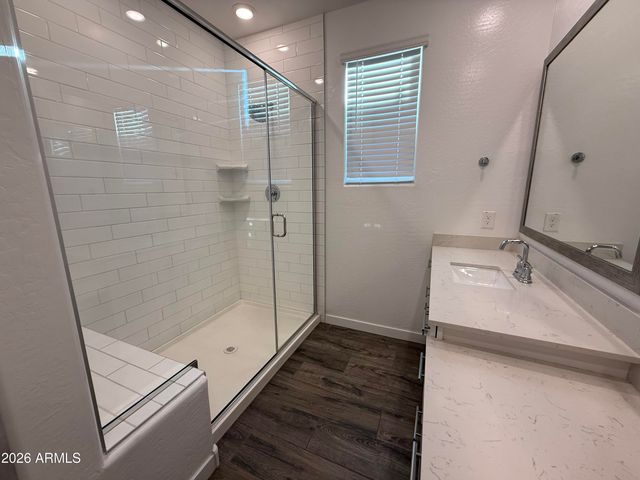 9823 E Tupelo Avenue, Mesa, AZ 85212