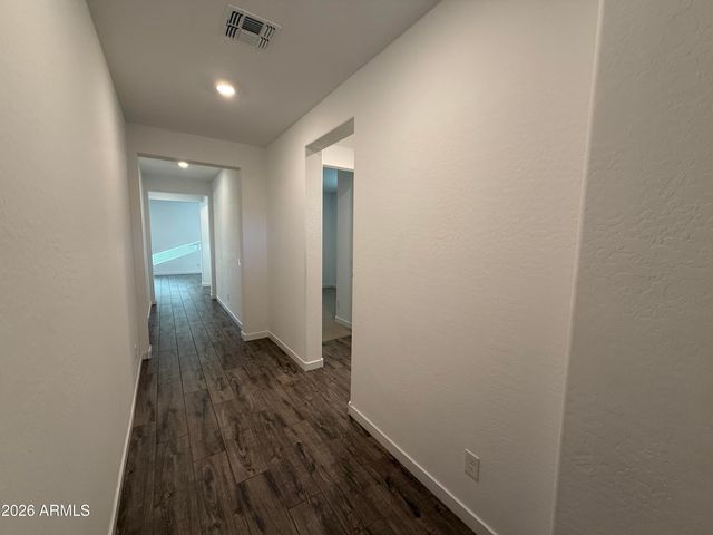 9823 E Tupelo Avenue, Mesa, AZ 85212