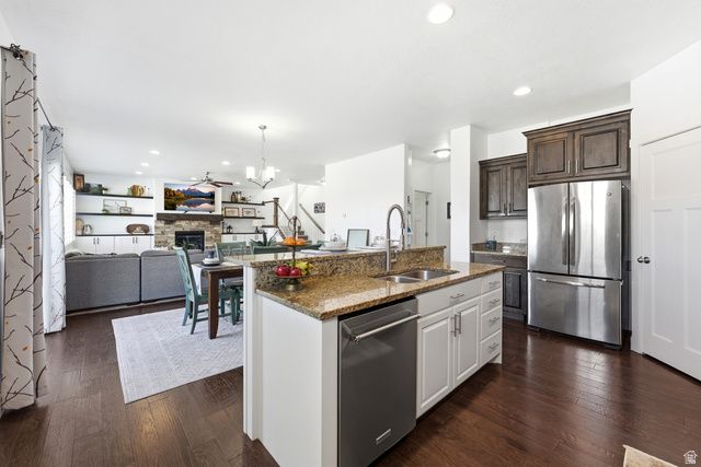 598 W REGAL VIEW DR, Saratoga Springs, UT 84045