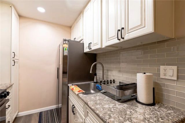 991 S Idaho Street 113, La Habra, CA 90631