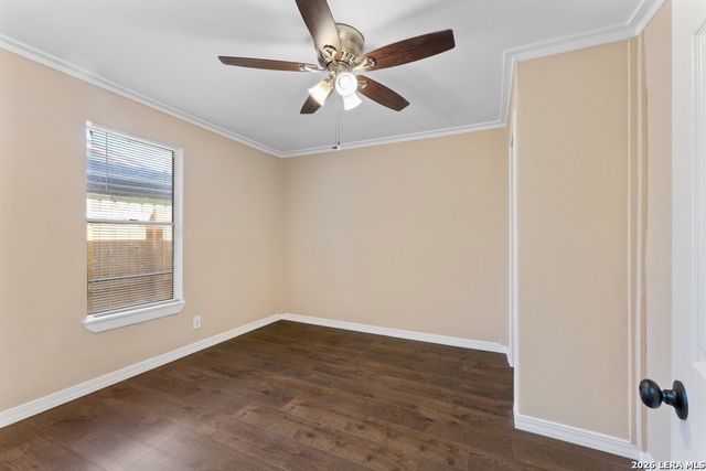 537 N San Gabriel, San Antonio, TX 78228