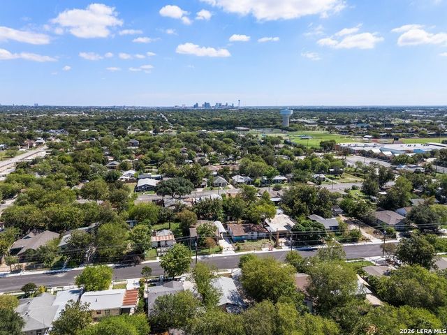 537 N San Gabriel, San Antonio, TX 78228