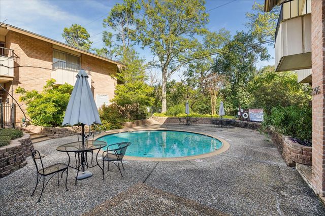 6304 Crab Orchard Road 6304, Houston, TX 77057