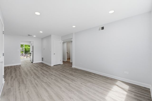 224 E Rimini Court 1B, Palatine, IL 60067