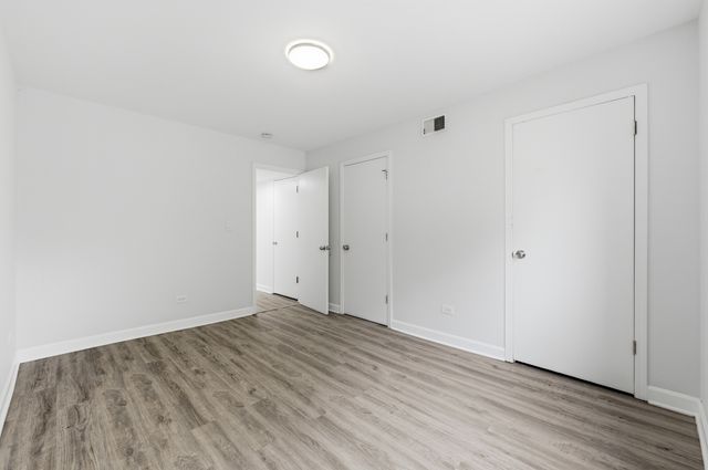 224 E Rimini Court 1B, Palatine, IL 60067