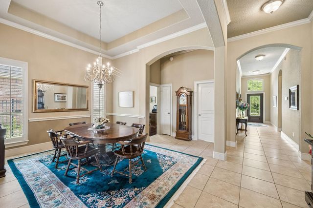 14 Tallgrass Way, Spring, TX 77389