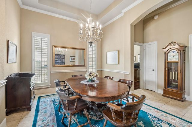 14 Tallgrass Way, Spring, TX 77389