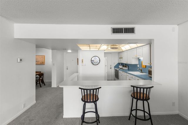 7400 SUN ISLAND DRIVE S 412, South Pasadena, FL 33707