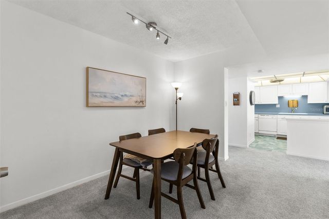 7400 SUN ISLAND DRIVE S 412, South Pasadena, FL 33707