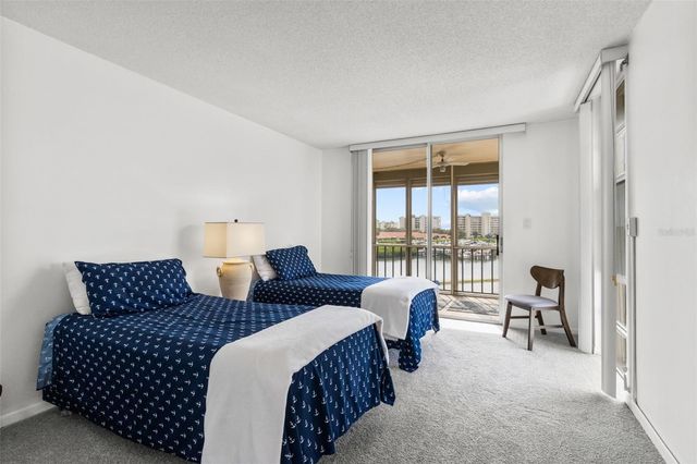 7400 SUN ISLAND DRIVE S 412, South Pasadena, FL 33707