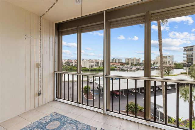 7400 SUN ISLAND DRIVE S 412, South Pasadena, FL 33707