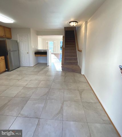 42793 PILGRIM SQ, Chantilly, VA 20152
