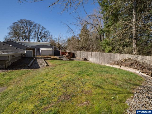 600 S Wynooski St, Newberg, OR 97132