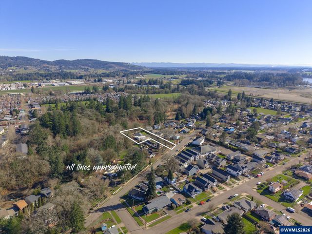 600 S Wynooski St, Newberg, OR 97132
