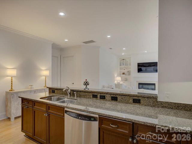 3278 Park Road, Charlotte, NC 28209