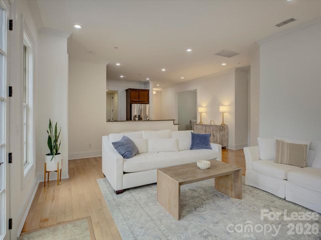 3278 Park Road, Charlotte, NC 28209
