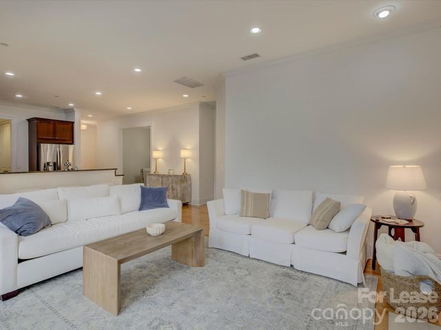 3278 Park Road, Charlotte, NC 28209