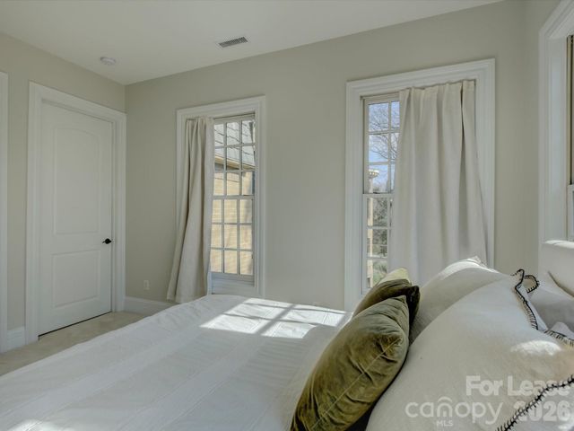 3278 Park Road, Charlotte, NC 28209